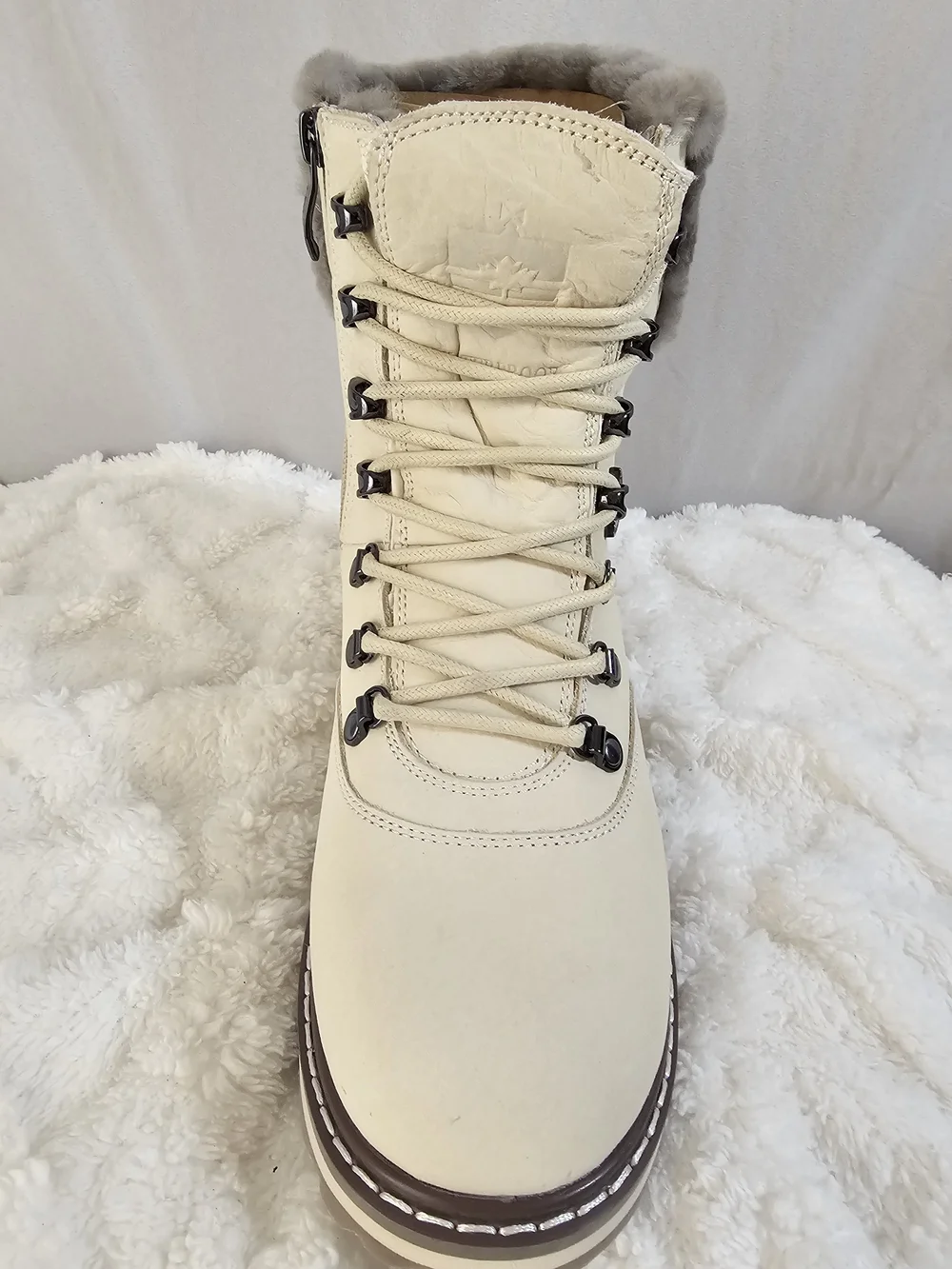 NWT‎ Royal Canadian Cambridge Winter Boots | Pale Ale White | Size 6